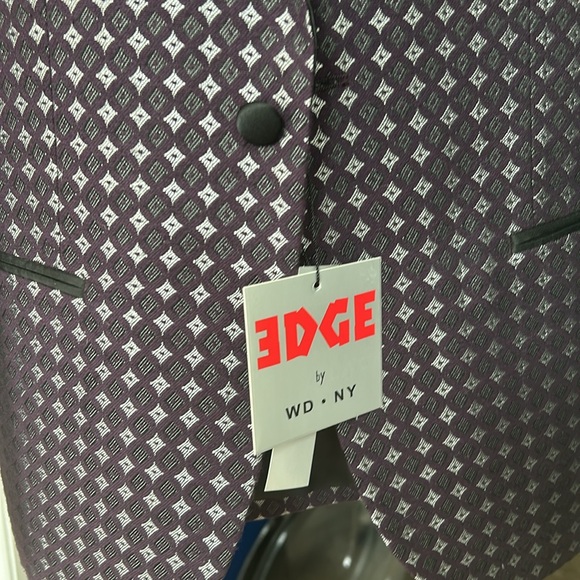 Tuxedo jacket. Size M. Purple and black jacquard with black shawl collar.  NWT - Picture 2 of 10